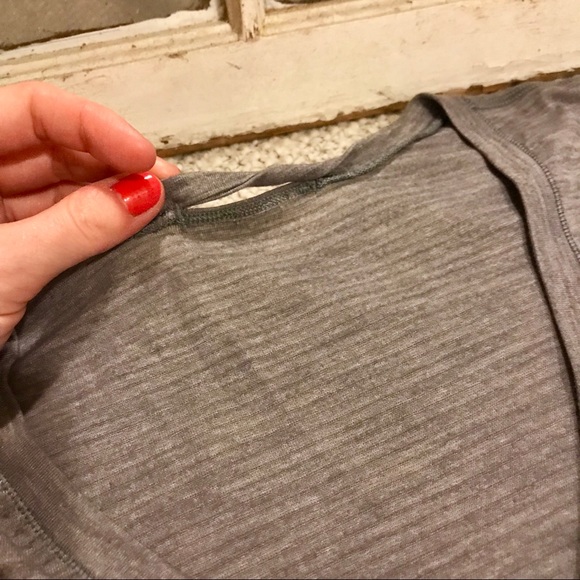 🍋 Lululemon What The Sport Tee - Picture 4 of 5